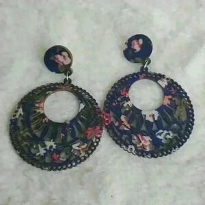 3/ $15 New Navy Wooden Floral Earrings